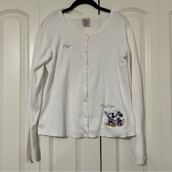 Disney Vintage Button Down Sweater M from WDW Beach Club Mickey & Minnie - Picture 1 of 10